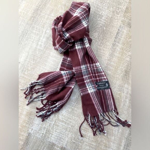 100% Cashmere Plaid Scarf Italy Burgundy Fringe Unisex Outlander Preppy Academia - Picture 2 of 5